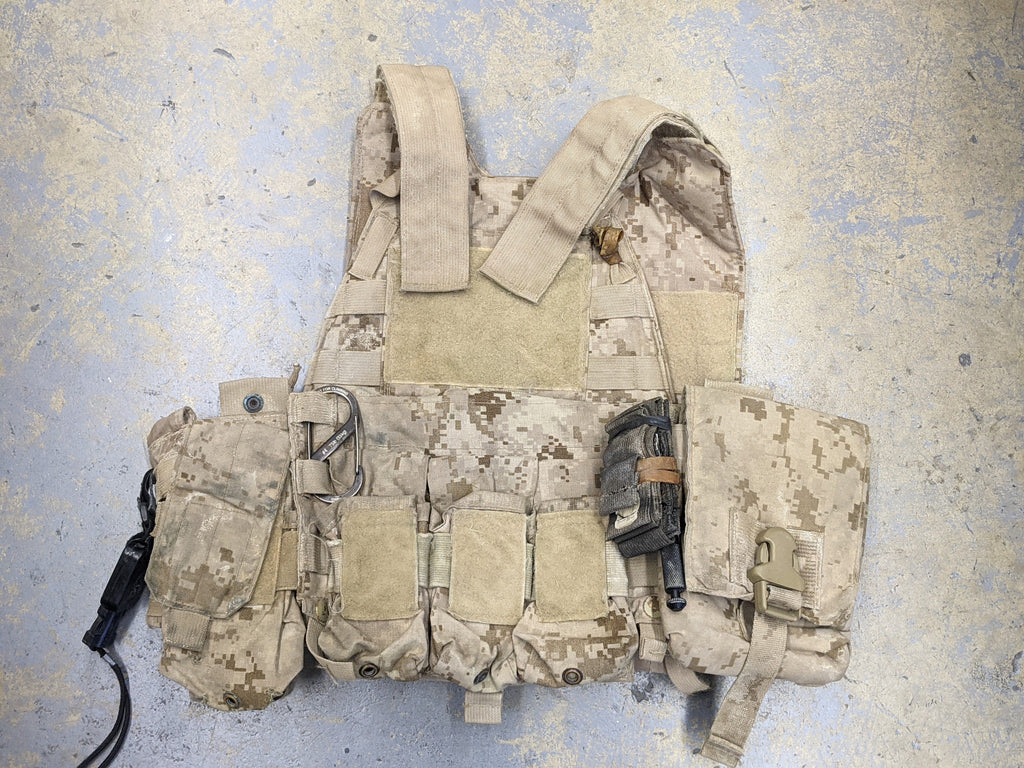 Eagle MLCS マグポーチ　LBT CRYE AOR1 DEVGRU Eagle MLCS マグポーチ LBT CRYE AOR1 DEVGRU - メルカリ