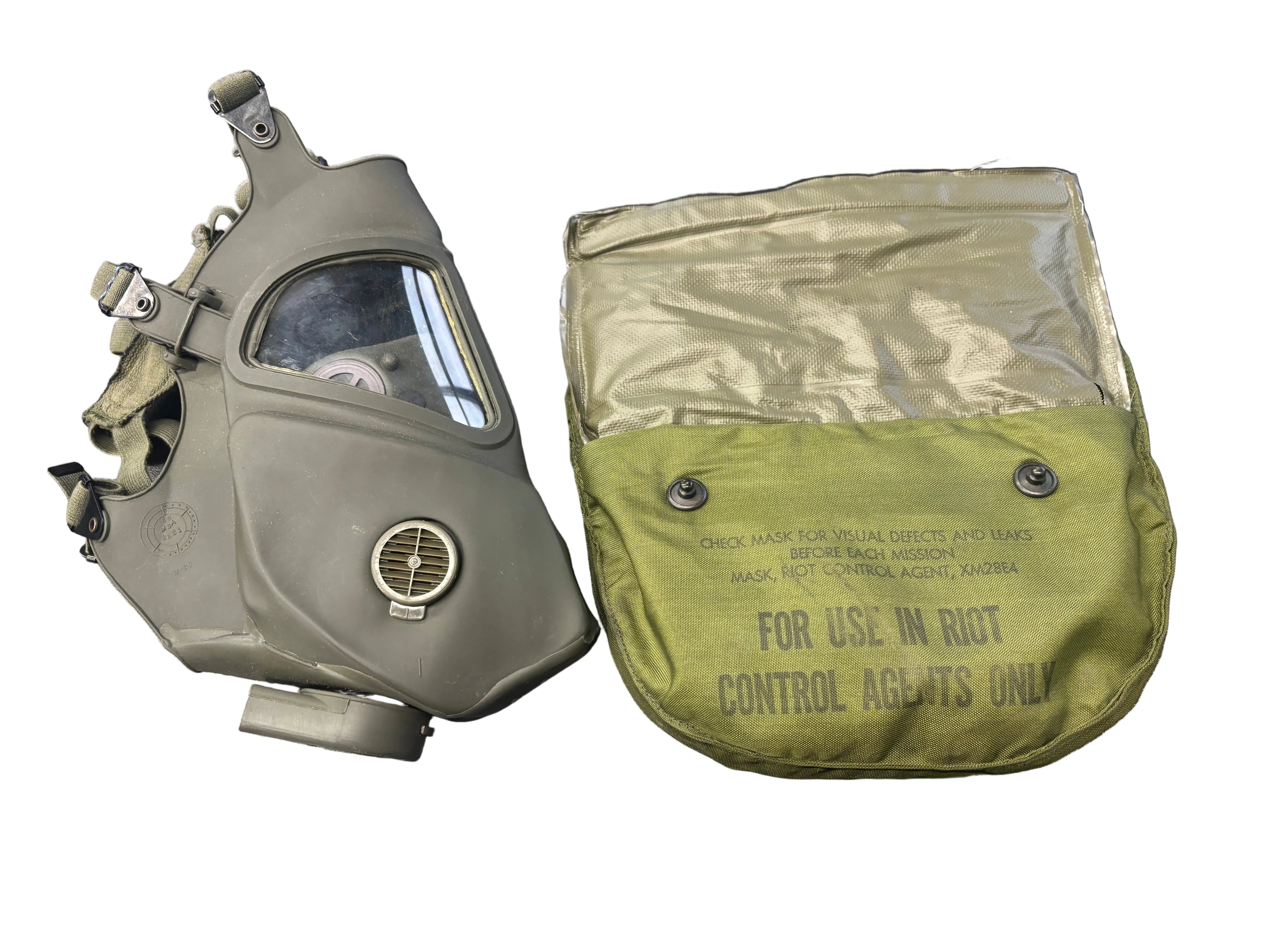 Rare US Vietnam-Era XM28 Grasshopper Gas Mask with XM28E4 Carrier #1