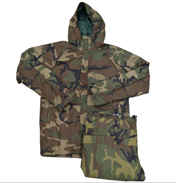 USGI First Generation The North Face Woodland Goretex Set, XL-R