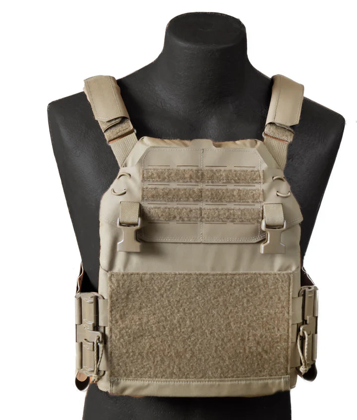 Raine Tactical Gear RTG Plate Carrier w/ TUBES™ Cummerbund