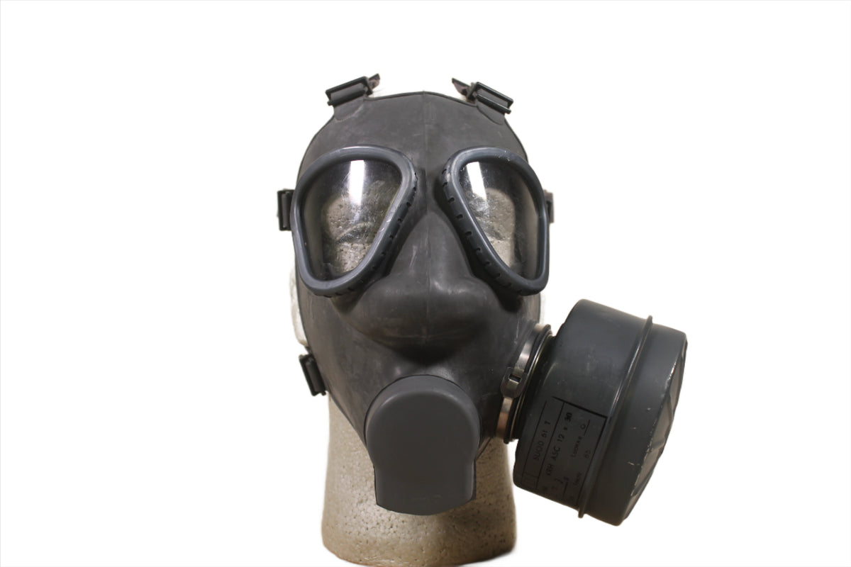 S60 Mask Finnish Army M61 60mm Gas Mask