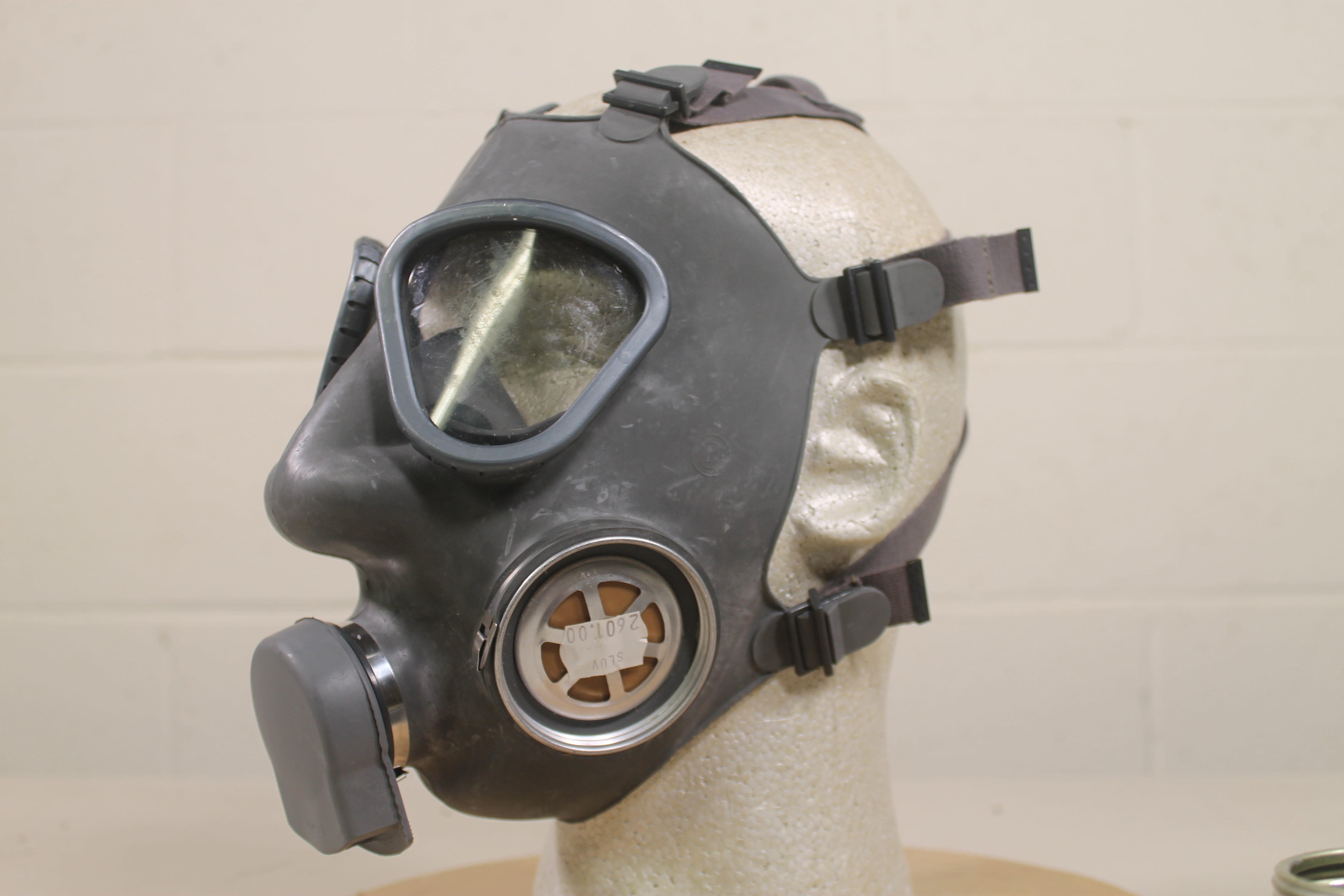Finnish Army M61 60mm Gas Mask